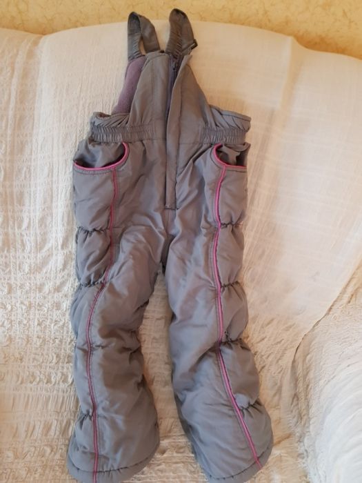 Куртка для девочки.На 2-4годика.