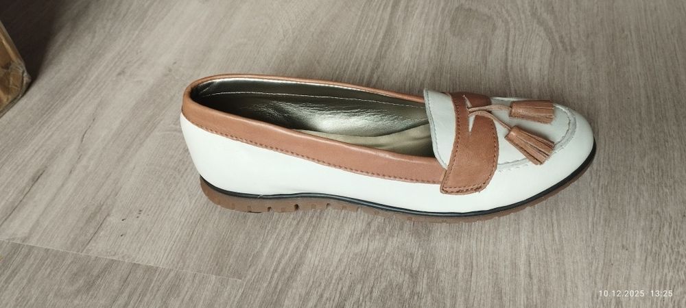 Женские новые, натуральная кожа, 37 разм