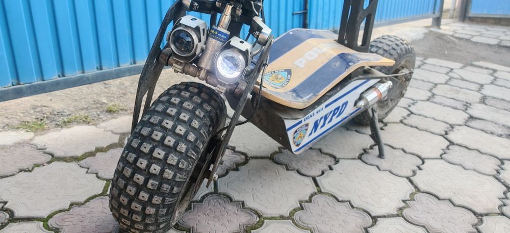 Электросамокат Velocifero MAD 2000W