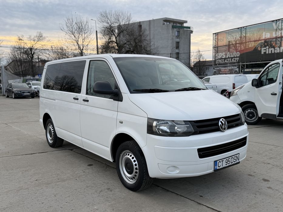 VW Transporter T5 8+1 Locuri 2011