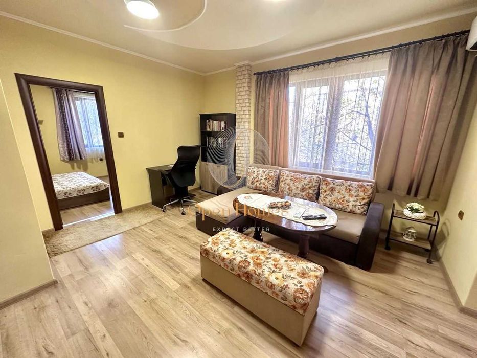 Продава се Двустаен апартамент в Пловдив, Съдийски - 53 кв.м за 1982 €/кв.м - Снимка #2