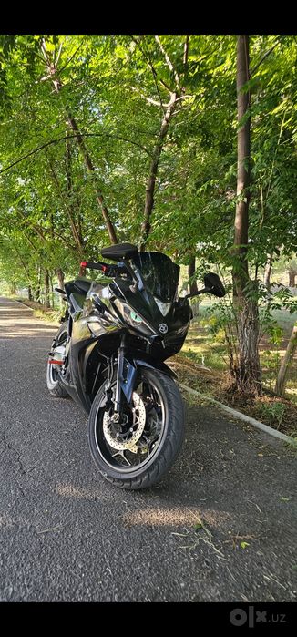 Електирон бике YAMAHA R3