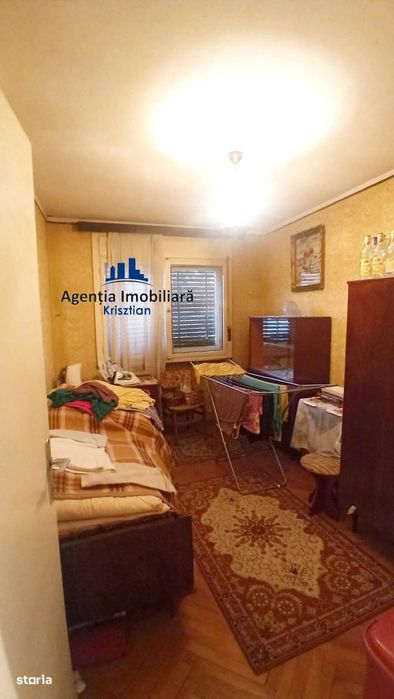 Apartament cu 4 camere