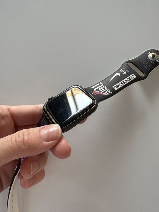 Apple Watch Series SE Gen 1
