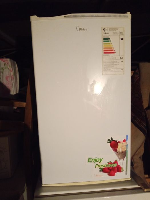 Продается холодильник