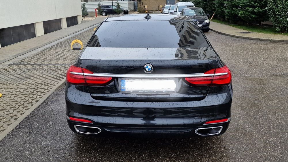 Bmw~~ 740li ~G12~2018 AVARIAT "> !