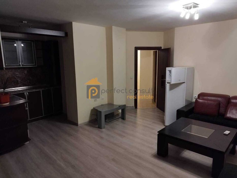 Дава се под наем Двустаен апартамент в Пловдив, Кършияка - 83 кв.м за 375 € - Снимка #1