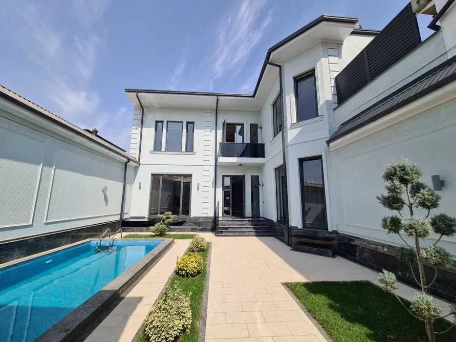 Сдается  на аренду участок  дом