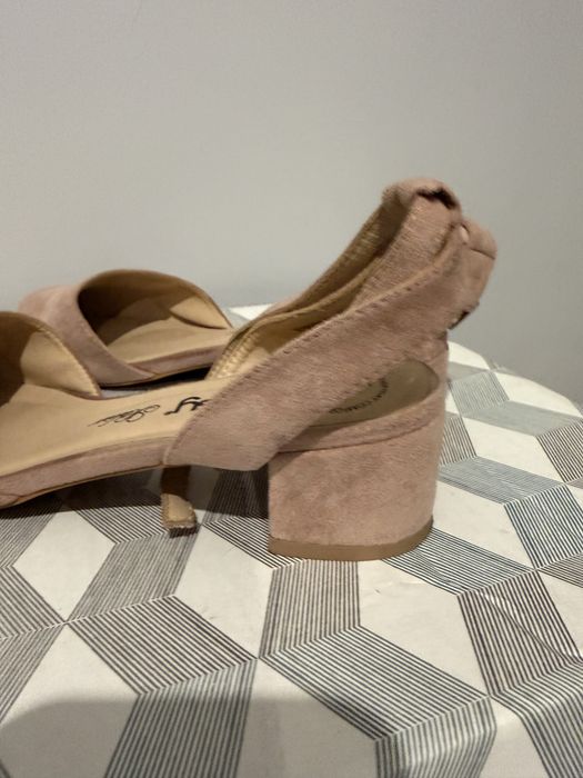 Босоножки betsy 40 размер