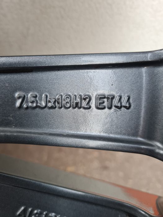 Оригинални джанти за МЕЕЦЕДЕС  MERCEDES Sport P R18 5x112 ET56/44 7.5/8.5J