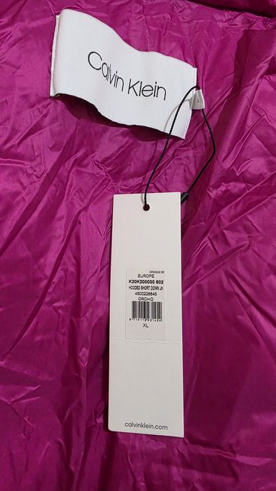 Новый женский пуховик, бренд Celvin Klein