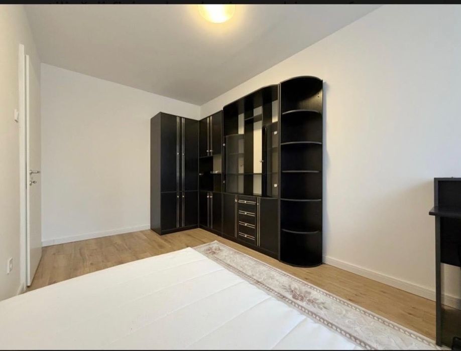 Inchiriez apartament cu 3 camere decomandate, cart Gheorgheni