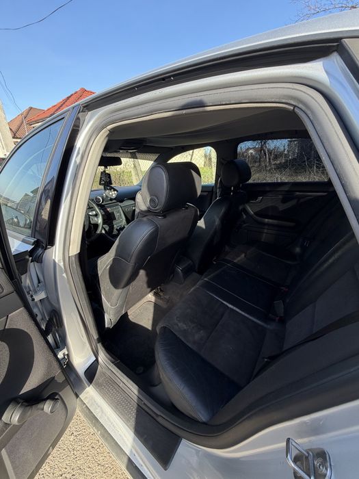 Vând Audi A4 b6 2003 1.9 TDI AWX 131 Cp 5 trepte