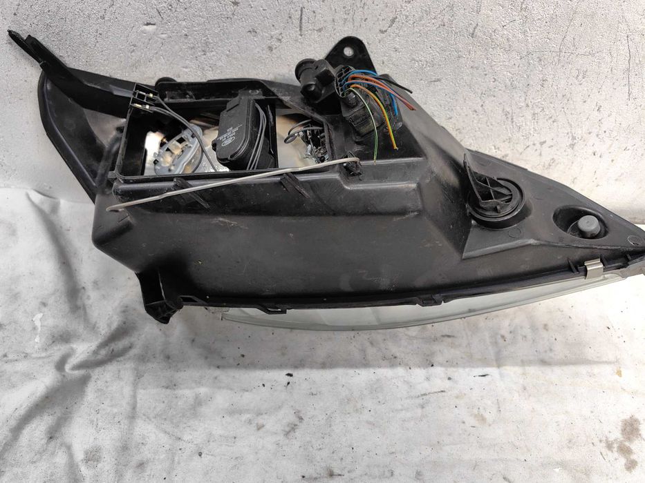 Оригинален фар Форд Фокус  Ford Focus