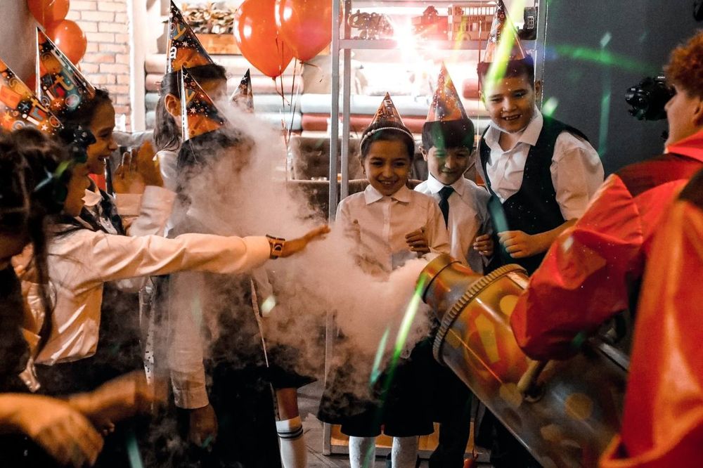 Аниматоры, Шоу химии, Крио шоу