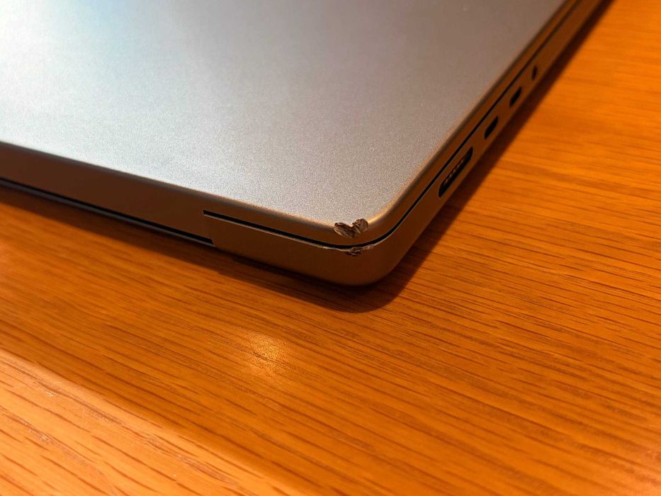 MacBook Pro M1 16 inch 16/512gb