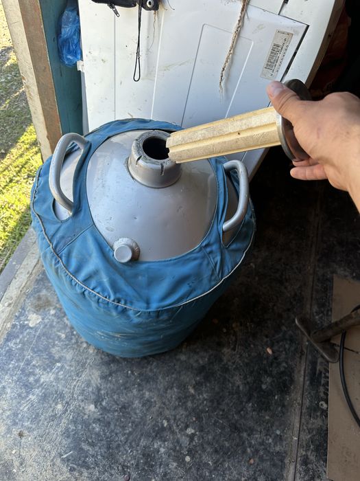 Продаю дьюар для жидкого азота