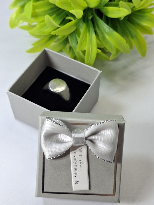 Коробочка для украшений, сережек, часы, для праздников и день рождений