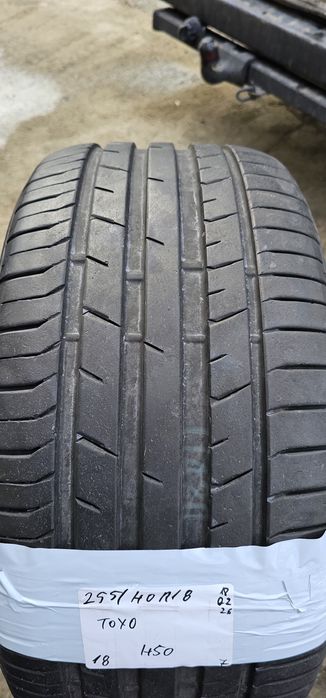 255 40 R 18 Toyo vară