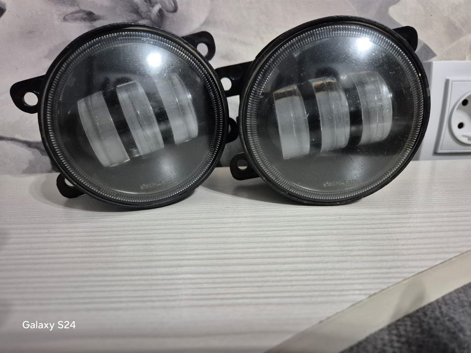 Противотуманные  фары продаем