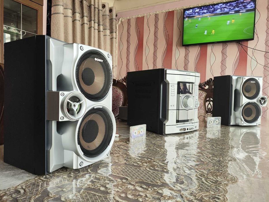 Sony musiqa markazi sotiladi bass kuchli