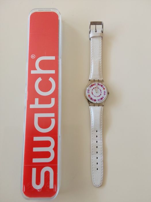 Часовник  SWATCH