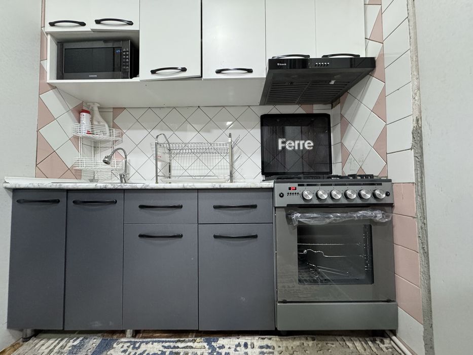 Уй сотилади. 4хонали 92кв 5этаж