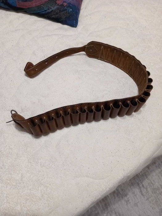 Патрондаж естествена кожа