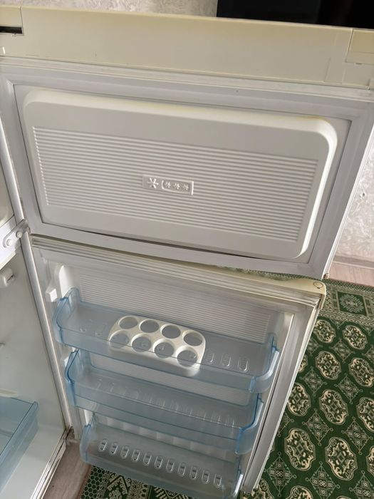 Продам холодильник срочно
