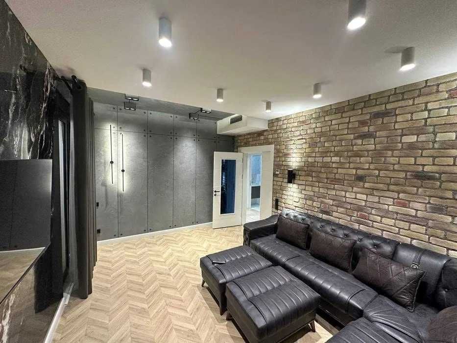 Фото Реальные ! Срочно Сдам квартиру в Центре Города ! Парк Бобура !