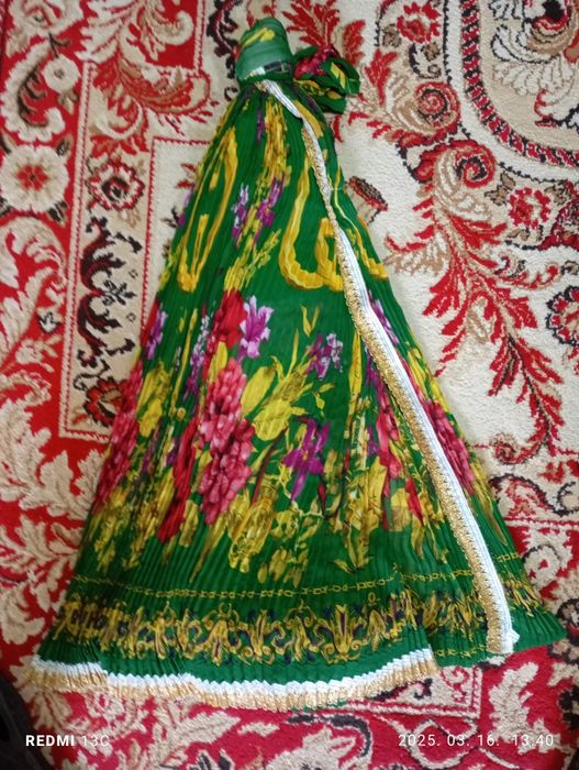 Fusta haine bluza tiganeasca