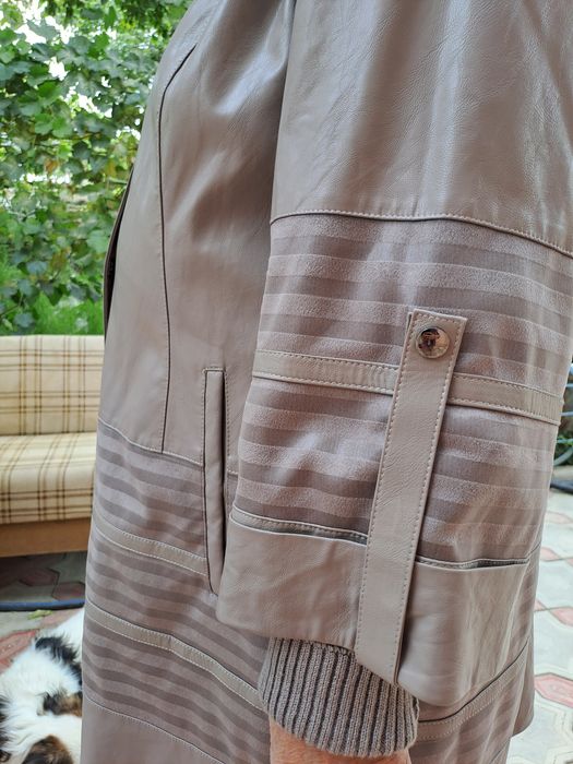 Куртка новая 54 размер