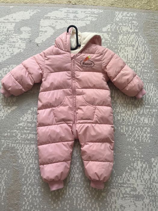 Комбинезондар мен әткеншек