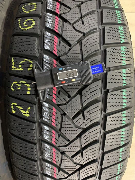 Set 235 60 18 M/S