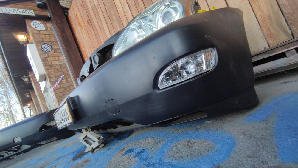 Передний Бампер на Lexus Rx-330