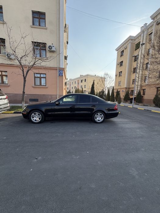 Mercedes benz 211 Clasik