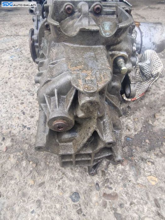 Cutie Viteze Manuala 5 Trepte Cod DHZ Audi A4 B5 1.8 B 1997 - 2001 [X4142]