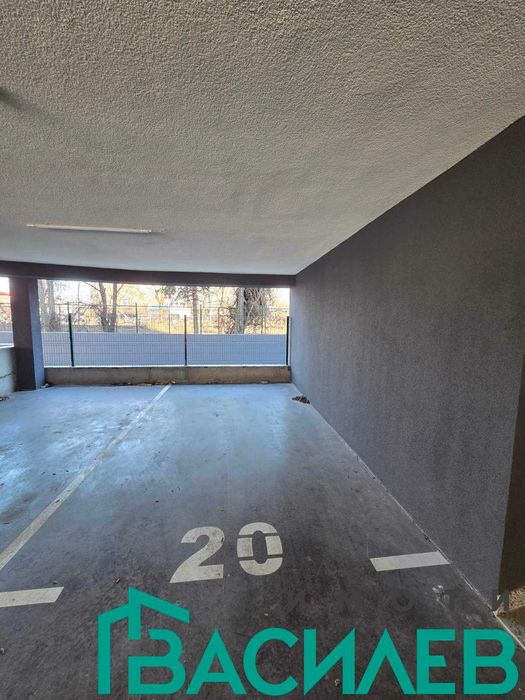 Продава се Тристаен апартамент в София, Център - 76 кв.м за 1423 €/кв.м - Снимка #14