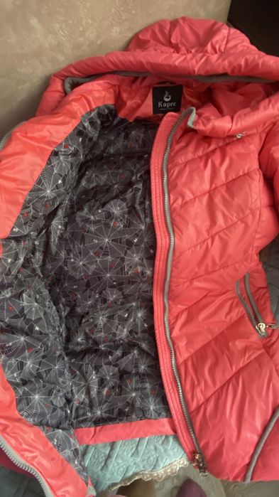 Продам куртку, весенний
