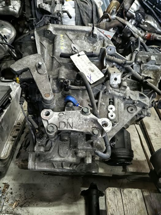 Ръчна скоростна кутия Nissan Qashqai 2.0 DCI 4x4 2007г 6ск