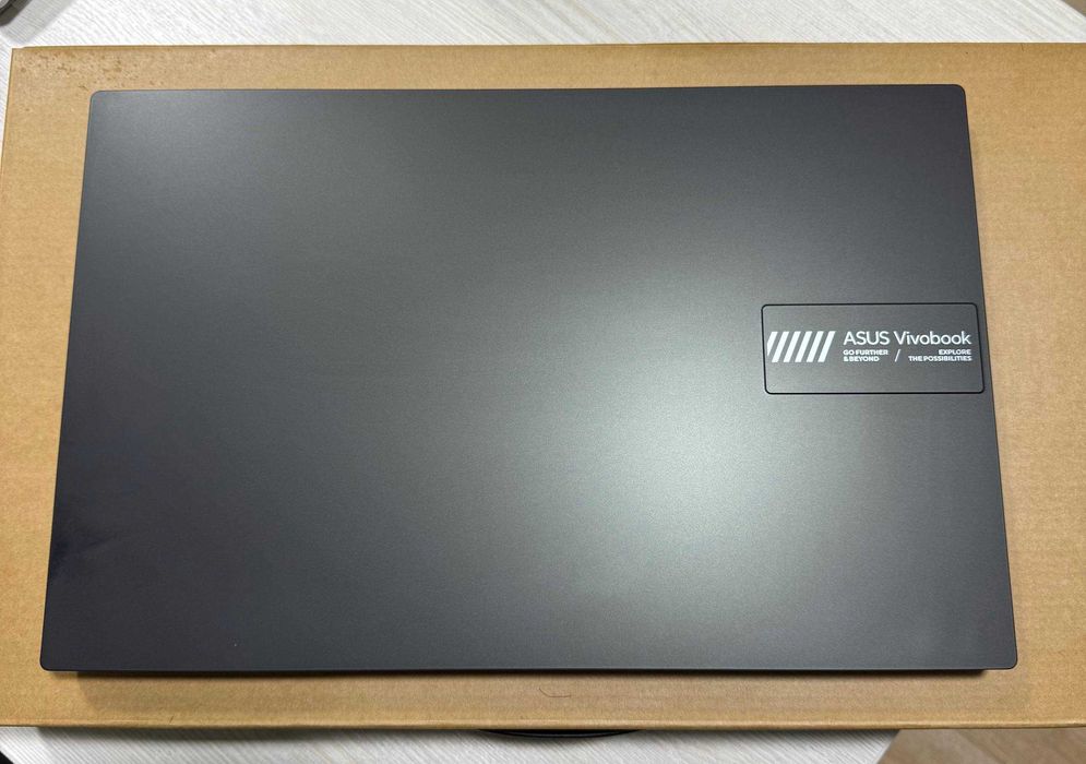 ASUS Vivobook Go 15,6 FullHD Ips AMD Ryzen 5 7520U 8GB/DDR5/512GB nvme