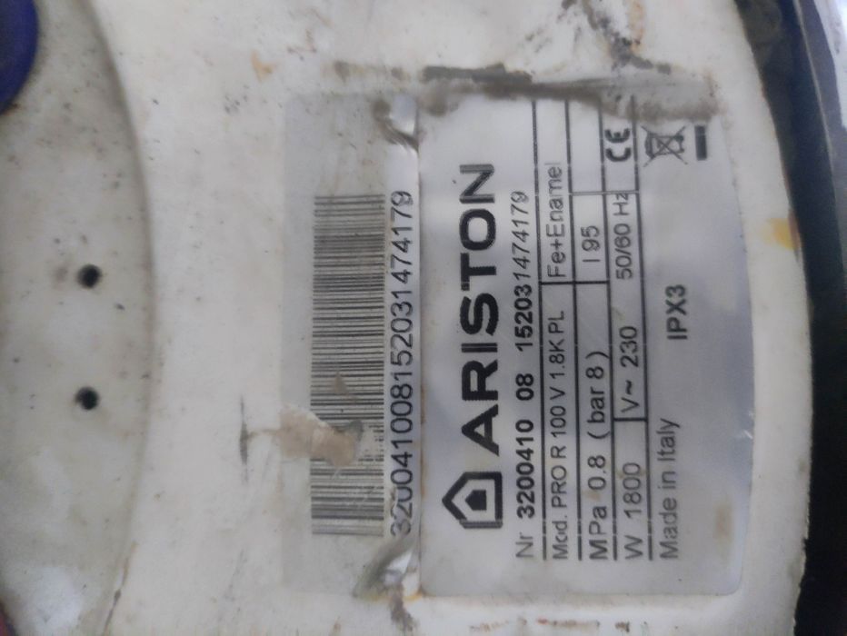 Ariston sotiladi srochno