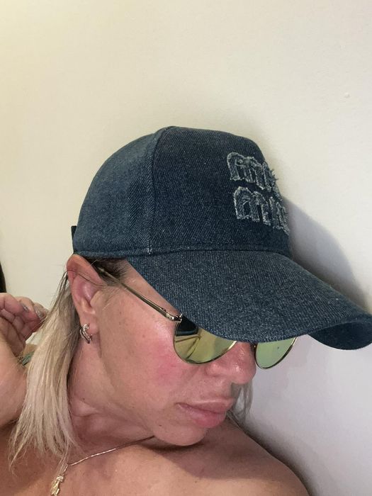 Шапка Miu Miu Нова  унисекс