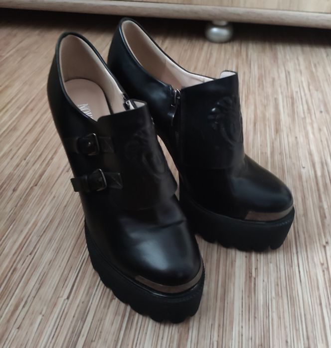 Продам ботильоны