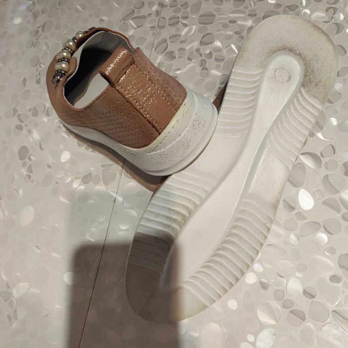 Дамски обувки MARCELLA