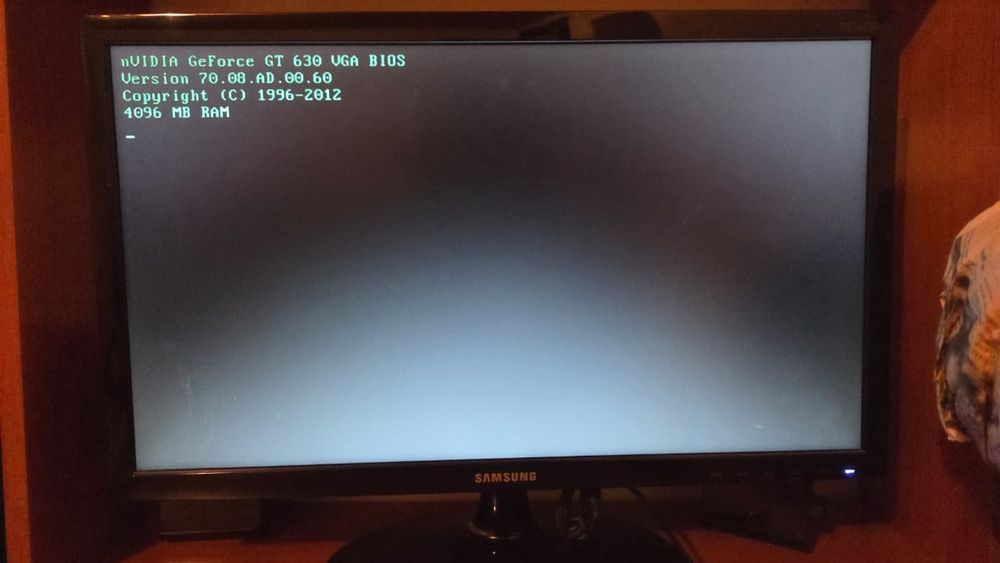 Продаётся Старый Компьютер