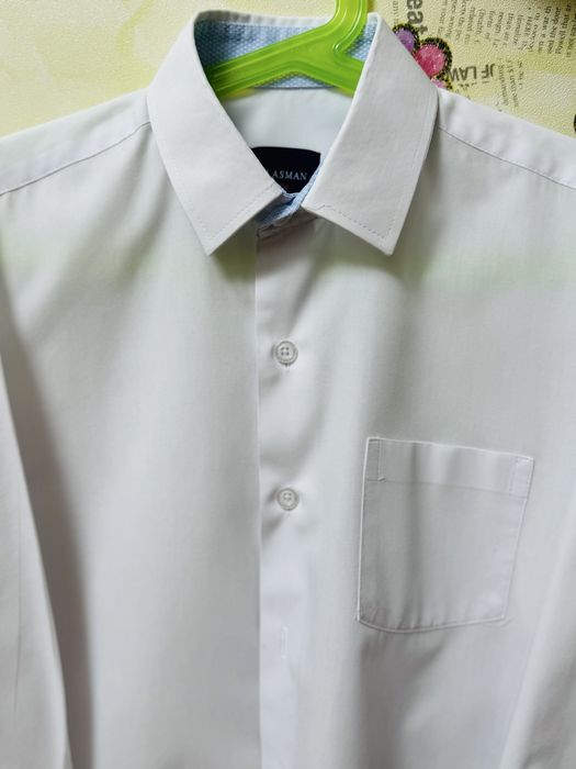 Школьные рубашки в отличном состоянии