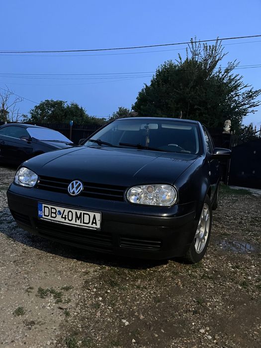 Vând Volkswagen Golf 4 1.6 Benzină