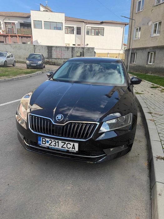 SKODA Superb 2017 — imagine 1