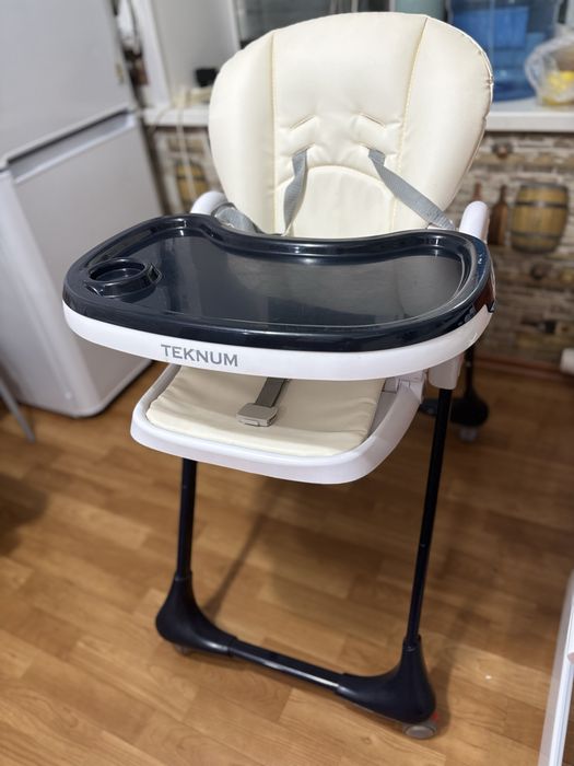 Детский стульчик для кормления